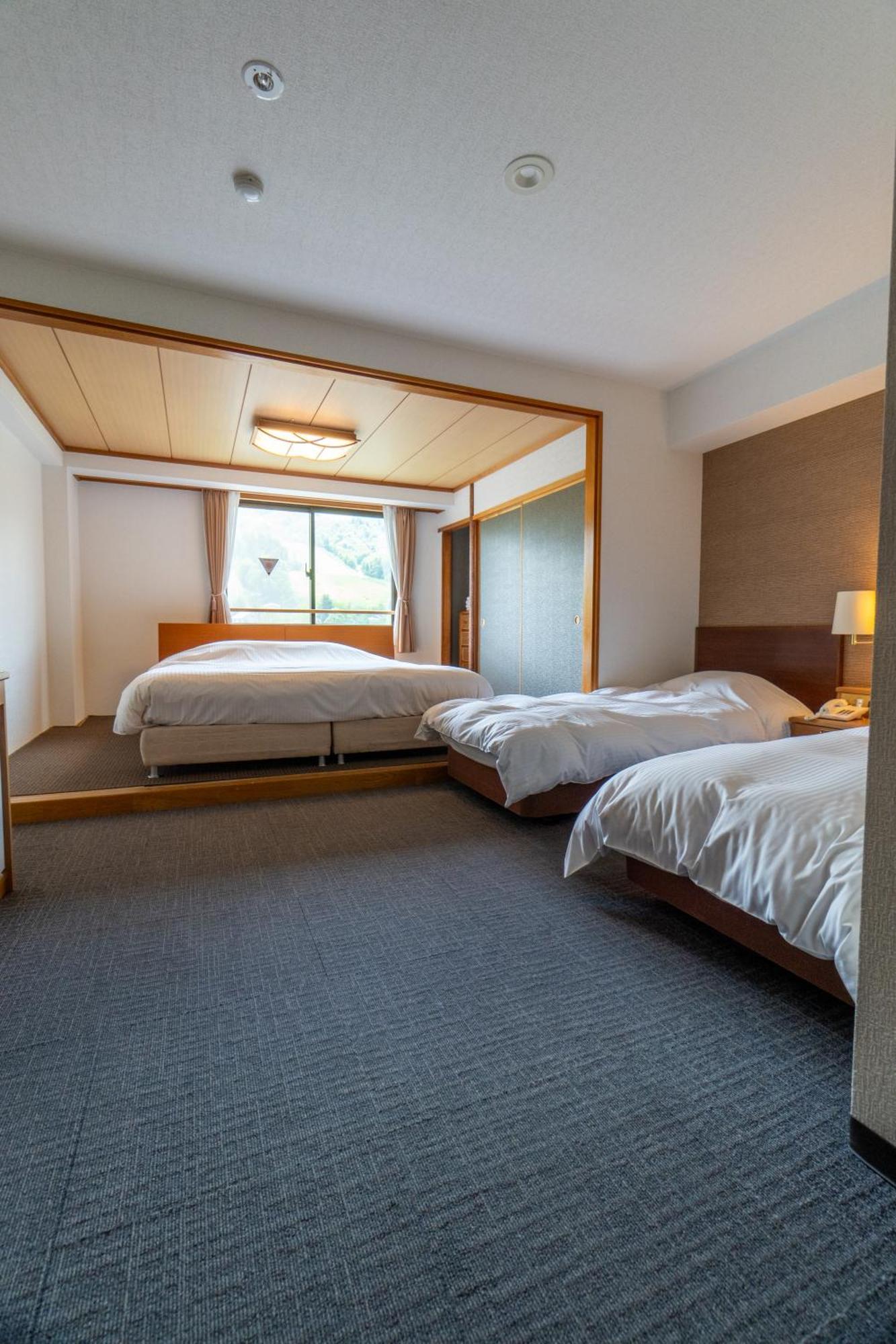 Hakuba Panorama Hotel Buitenkant foto