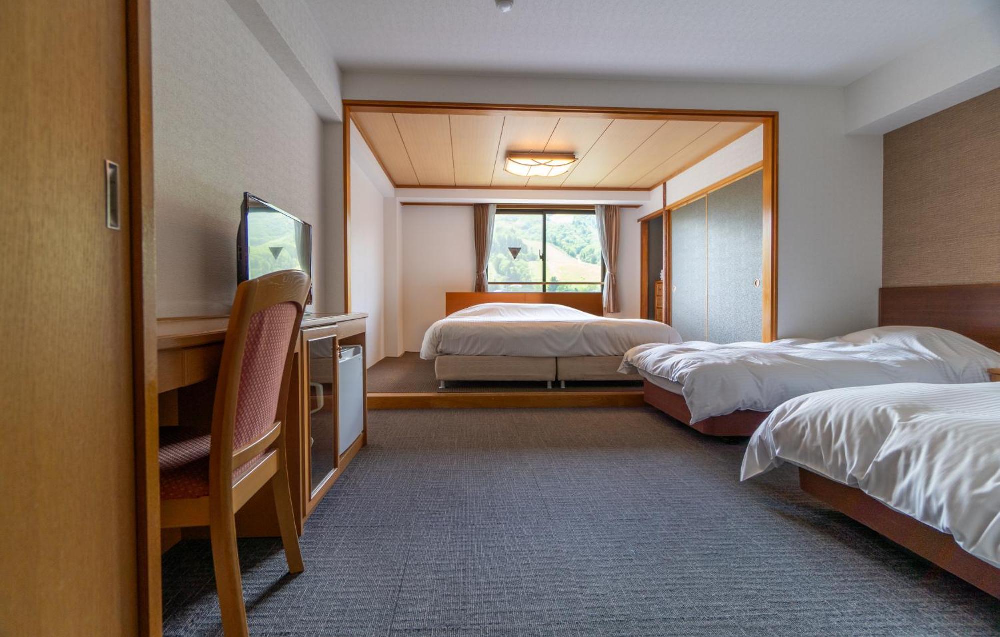 Hakuba Panorama Hotel Buitenkant foto