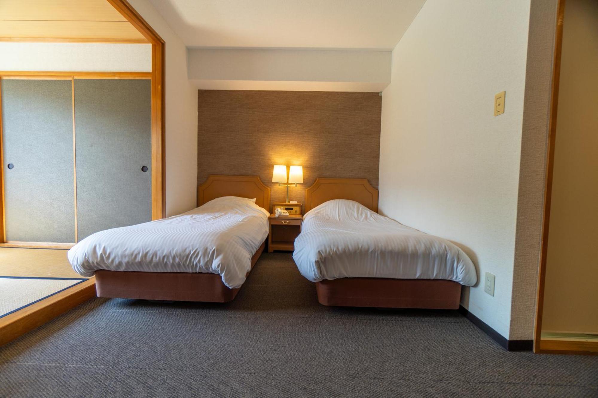 Hakuba Panorama Hotel Buitenkant foto
