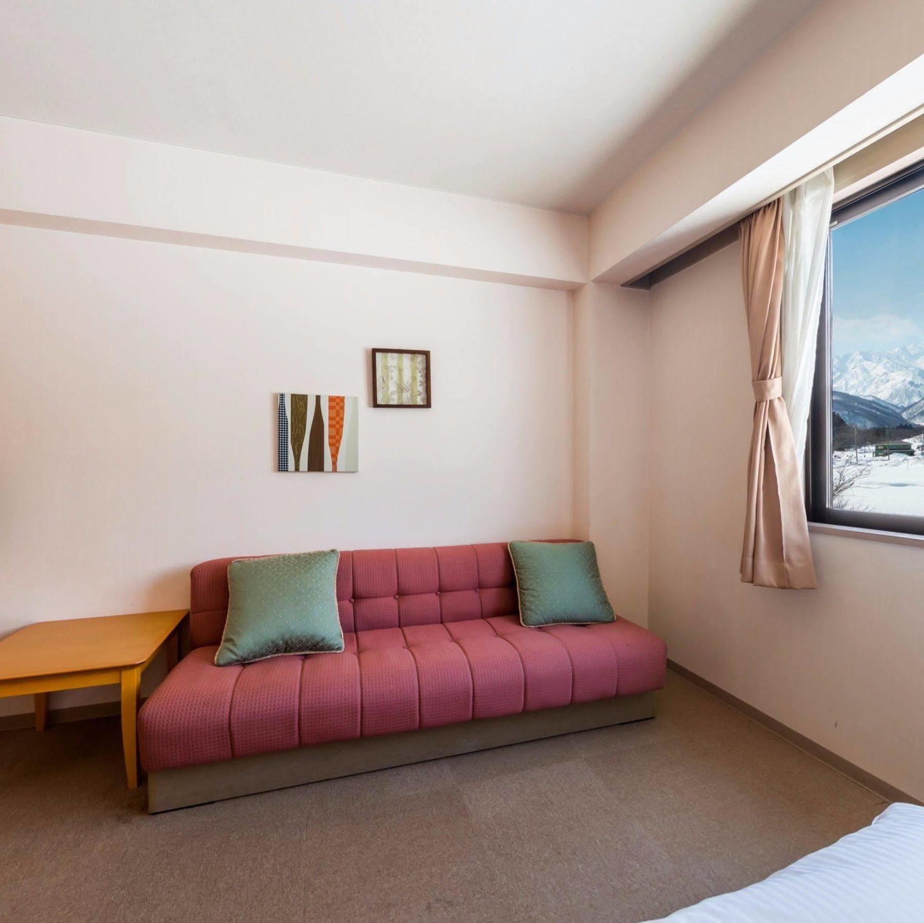Hakuba Panorama Hotel Buitenkant foto